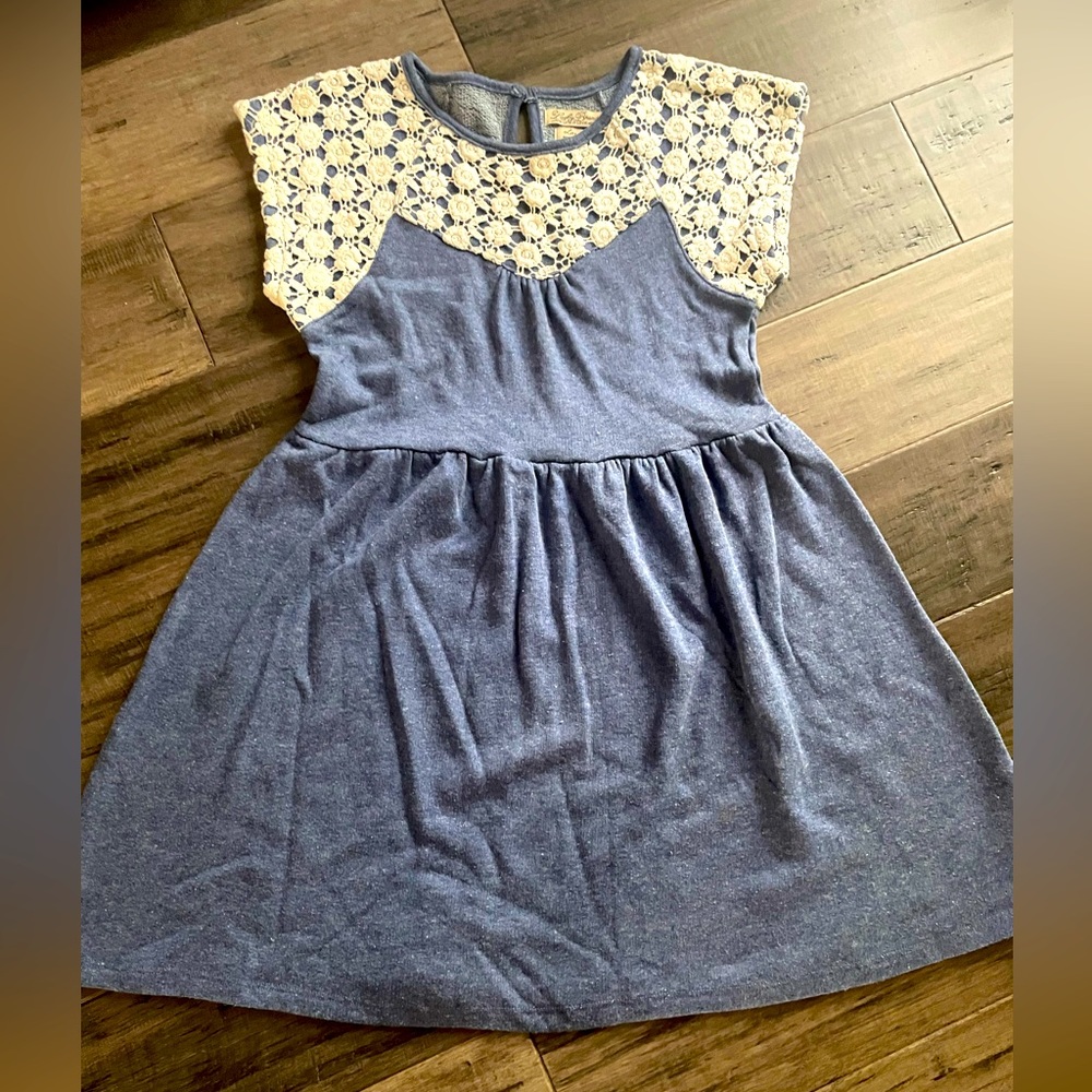 Lucky brand girls dress.